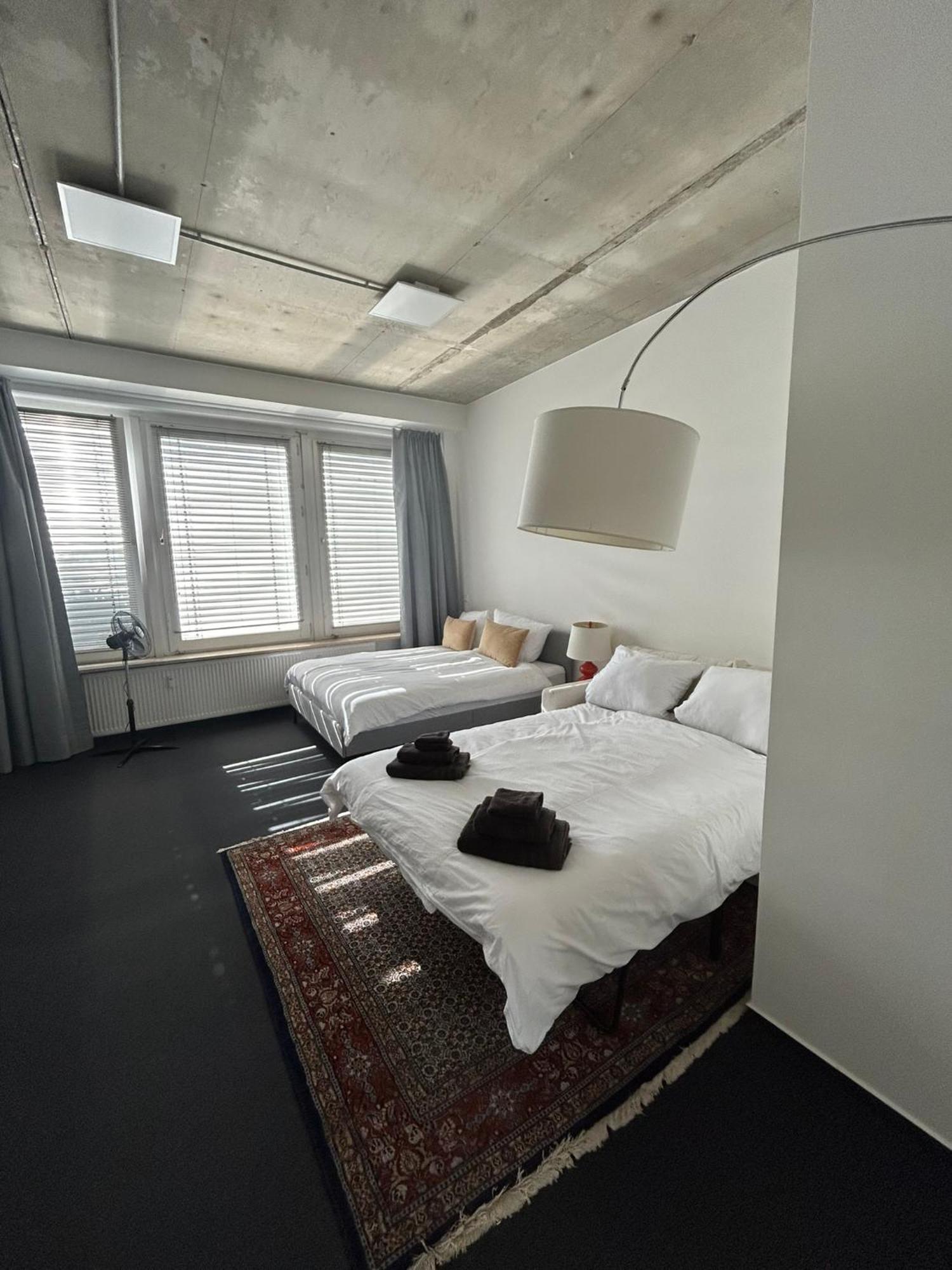 Apartament 35 Qm Grosses Mit Eigenem Badezimmer In Den Elbvororten Hamburg